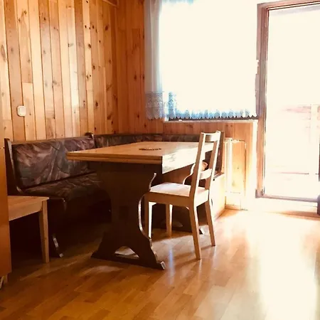 Tisa Apartment Solcava
